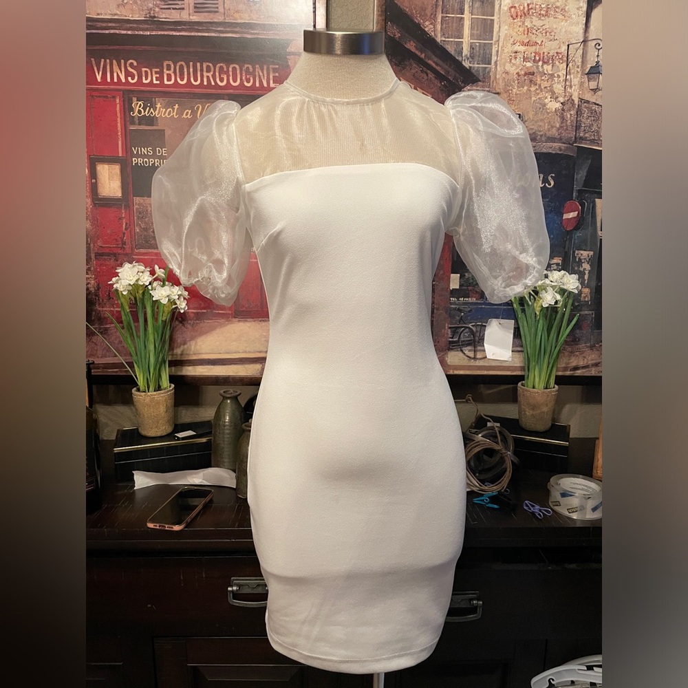 Little white dress